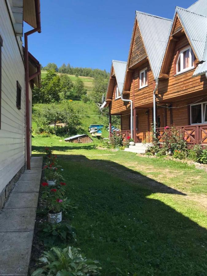 У Олега Hotel Verkhne-Studenyy Exterior photo