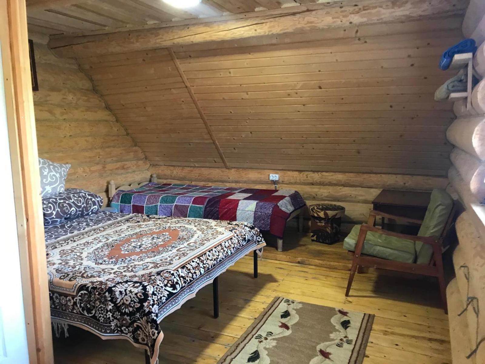 У Олега Hotel Verkhne-Studenyy Exterior photo